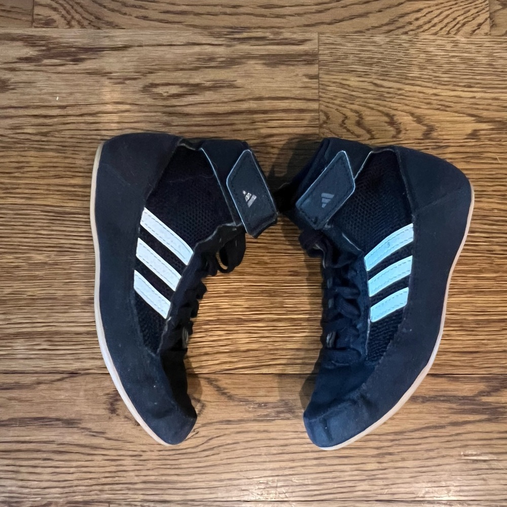 Adidas children’s size 13 kids Wrestling Shoes Boys Girls